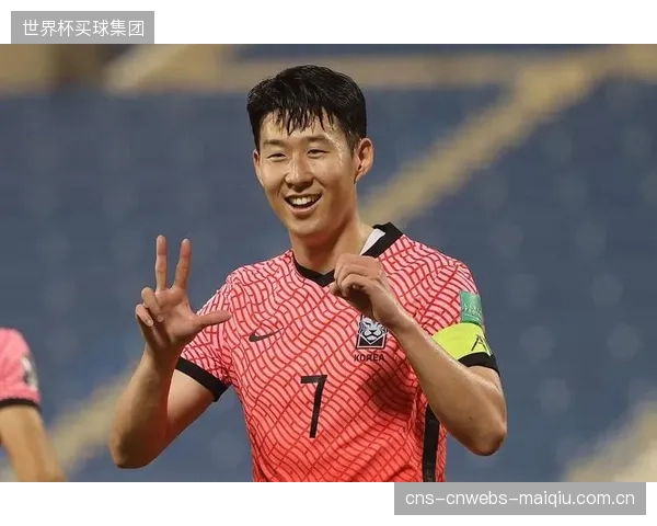 孙兴慜的状态将直接影响韩国队在A组的突围前景。 孙兴慜的状态将直接影响韩国队在A组的突围前景。